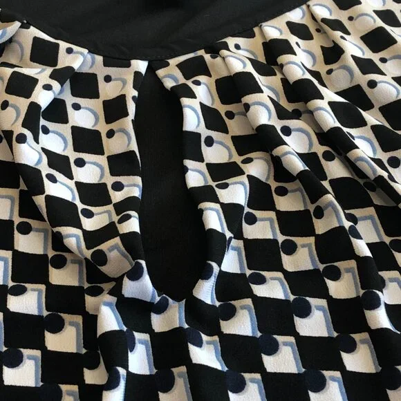 White House Black Market Key Hole Sleeveless Women's Blouse Tank Top Blue Black - Picture 5 of 11